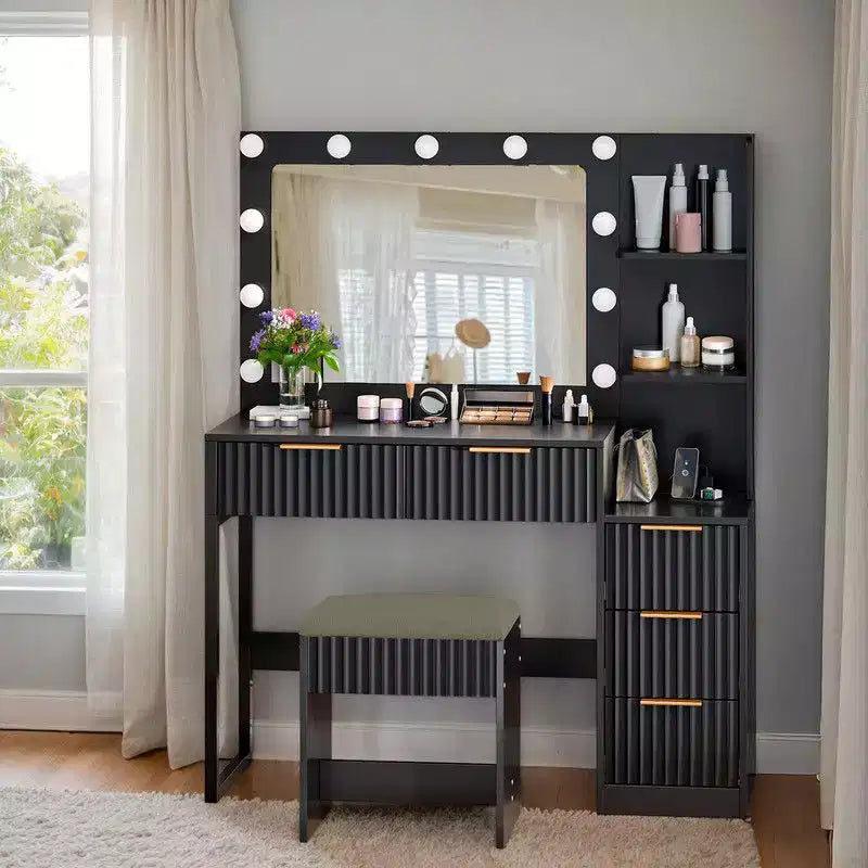 Tablero de partículas blanco revestido con melamina texturizada, estante de 2 niveles con 5 cajones, incluye 11 bombillas regulables de tres colores; conjunto de mesa de vestidor
