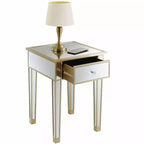 Tavolino finale a specchio con cassetto e pomello in finto cristallo, elegante tavolino d'accento con base in legno di abete