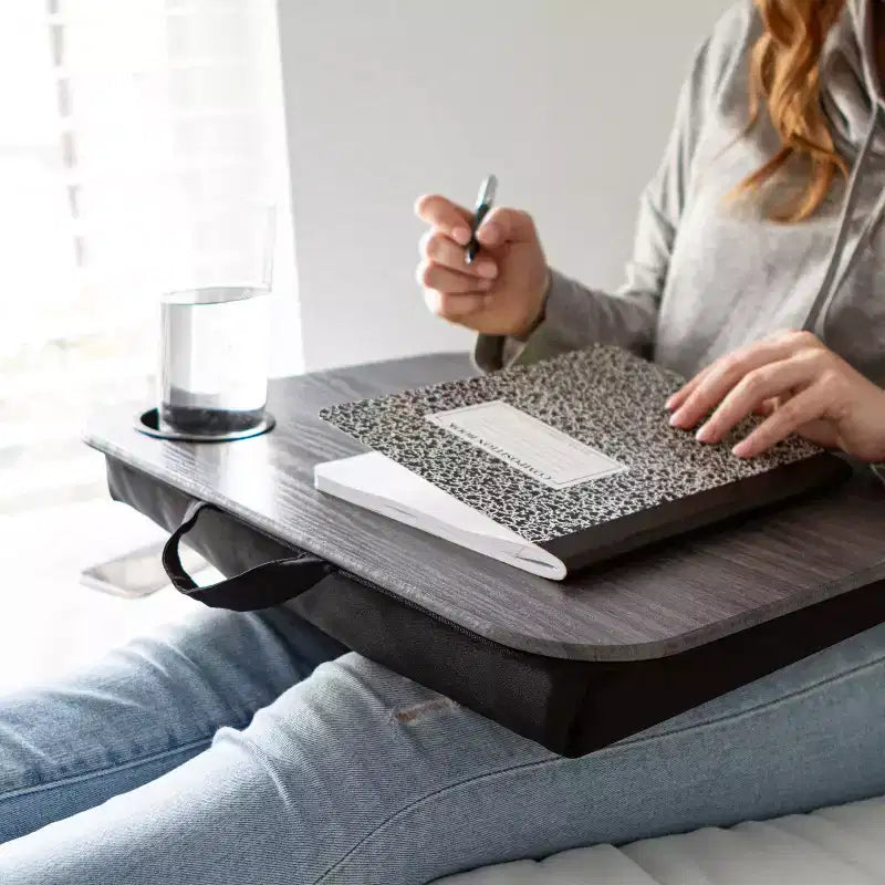 Tavolino da letto portatile con portabicchieri, vassoio per laptop con portabicchieri per divano, letto e viaggio