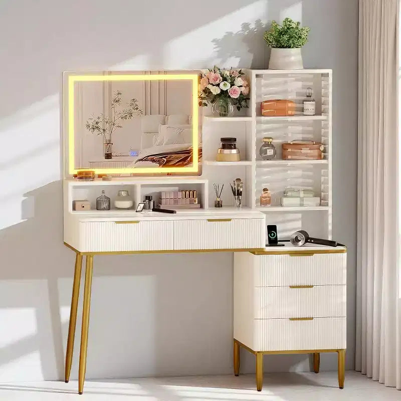 Fluted Makeup Vanity Desk with Lighted Mirror, Dressing Table with 5 Drawers, Vanity Desk with Mirror and Lights,Adjustable Brightness