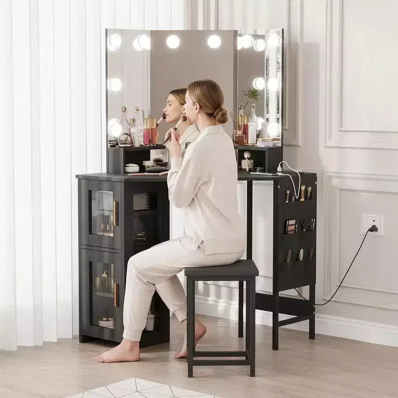GustoWave Corner Vanity Desk Mirror, 3-Fold Mirror with 3 Lighting Modes, Makeup Mirror for Bedroom & Studio, Tri-Fold Lighted Vanity Mirror