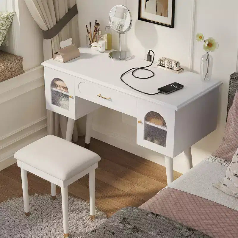Elegante conjunto de mesa y silla de maquillaje Whisen, mesa de maquillaje moderna con organizador y escritorio