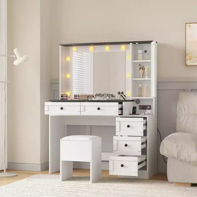 Witte make-uptafelhockerset, kleine kaptafel met verlichte spiegel, oplaadstation, 5 laden, kast met 3 niveaus en gestoffeerde hocker