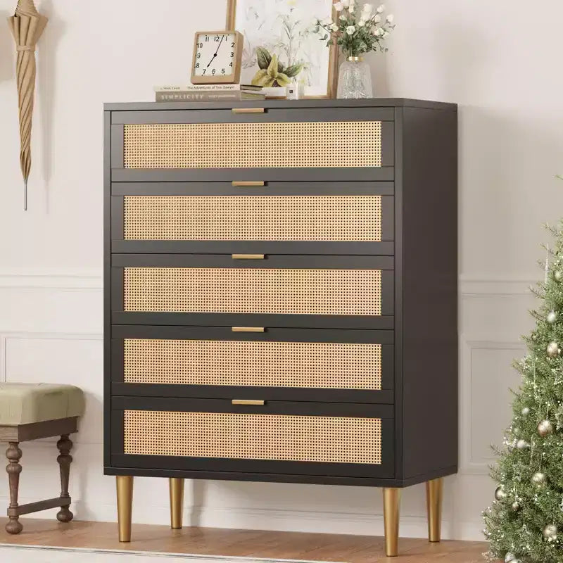 Acekool Rattan-Kommode mit 5 Schubladen und goldenen Beinen, hoher Schrank für Schlafzimmer und Wohnzimmer