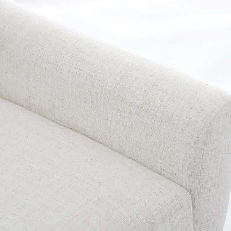 Gestoffeerde fauteuil met brede rugleuning, accentstoel