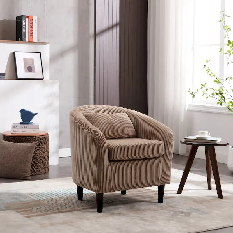 Sillón barril tapizado moderno de 24.8 con patas de madera y cojines para sala