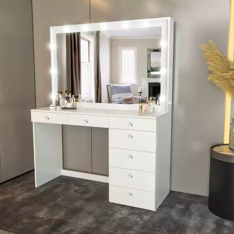 Nuit Lighted Makeup Vanity with Knobs - Boahaus