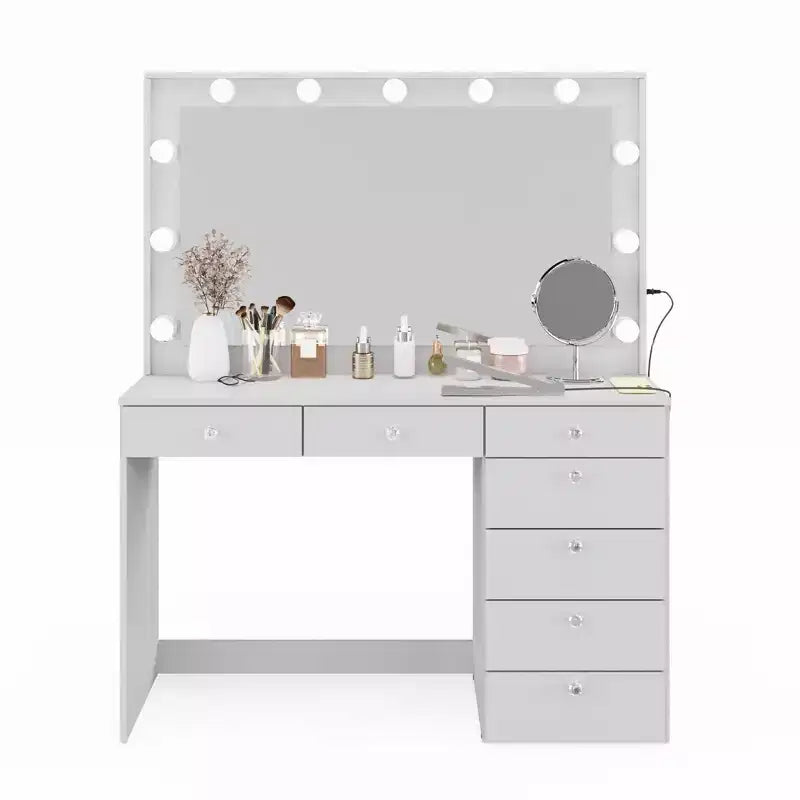 Nuit Lighted Makeup Vanity with Knobs - Boahaus