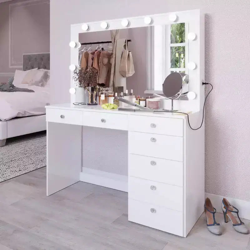 Nuit Lighted Makeup Vanity with Knobs - Boahaus