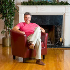 Poltrona club a pozzetto in pelle rigenerata rosso bordeaux di Christopher Knight Home