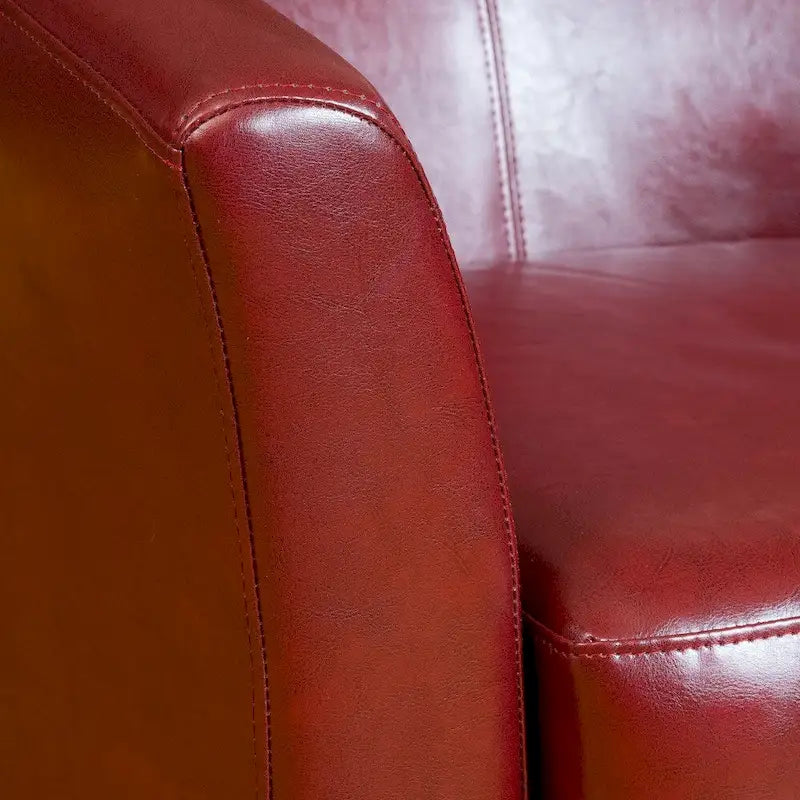 Poltrona club a pozzetto in pelle rigenerata rosso bordeaux di Christopher Knight Home