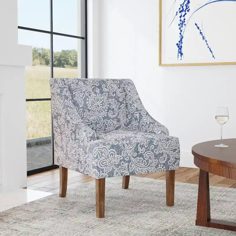 Sillón tapizado con brazos curvos Holman de Porch & Den