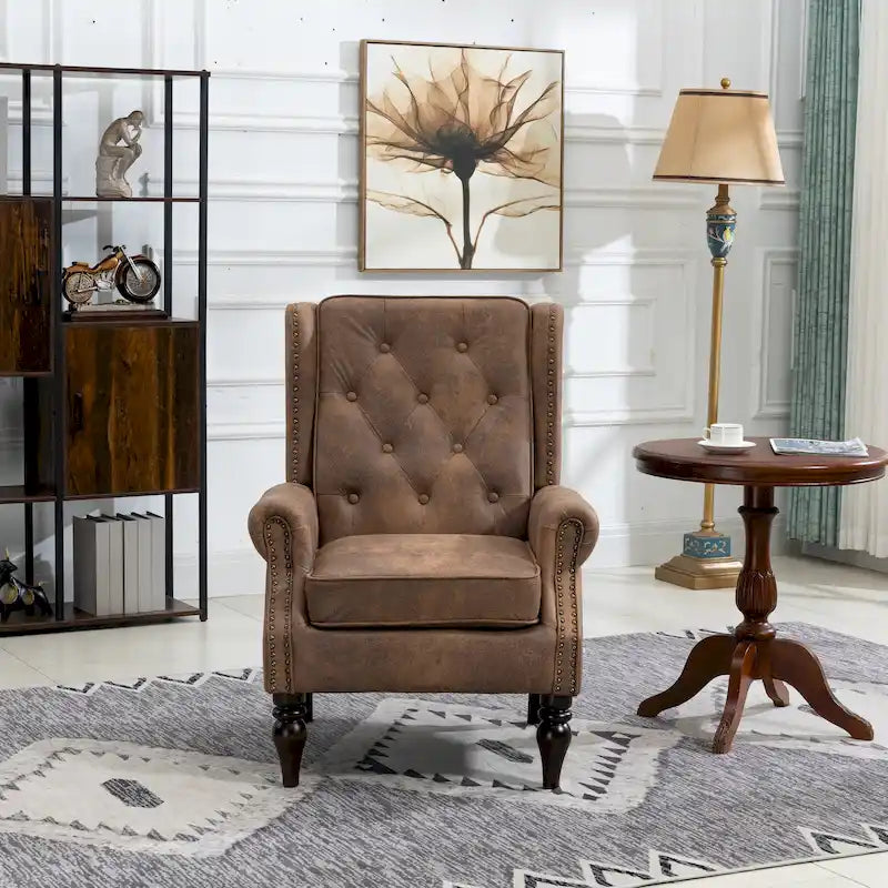 Sillón con brazos de estilo moderno de mediados de siglo, tapizado de terciopelo y cuero, con estructura de madera capitoné