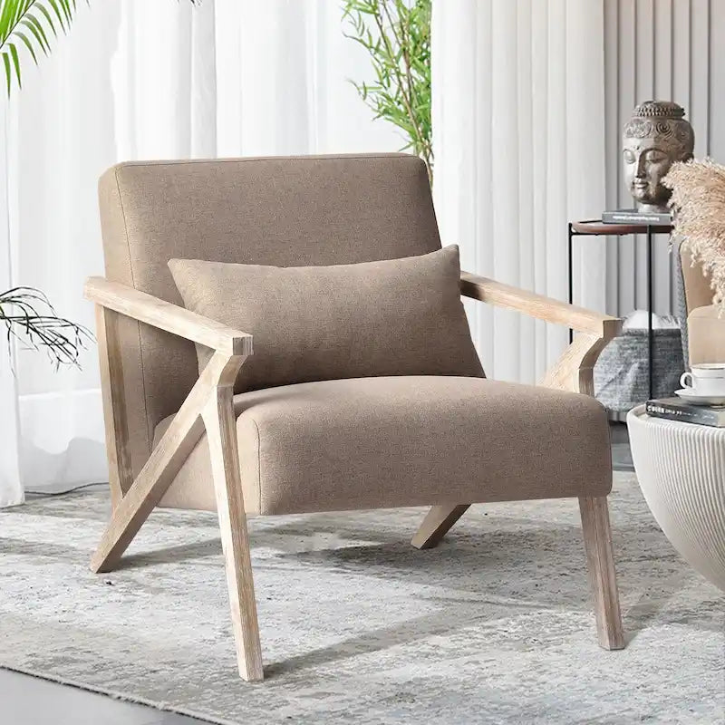 Sillón decorativo Ebello tapizado en madera maciza para la sala de estar