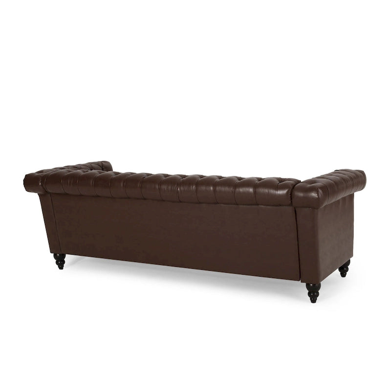 Trzyosobowa sofa Chesterfield z pikowaniem