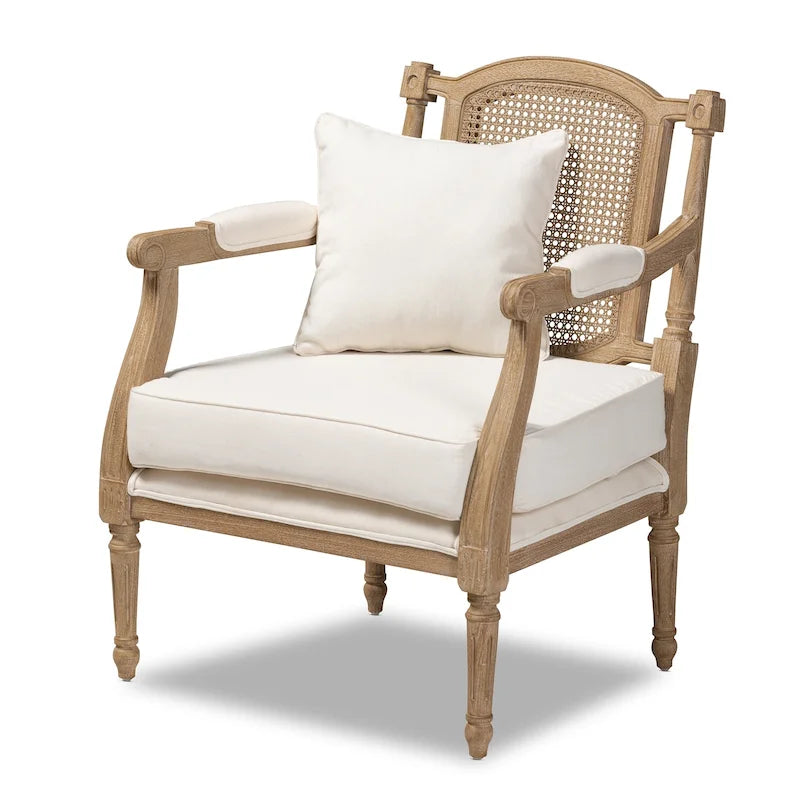 Clemence Franse provinciale fauteuil met stoffen bekleding en houten frame
