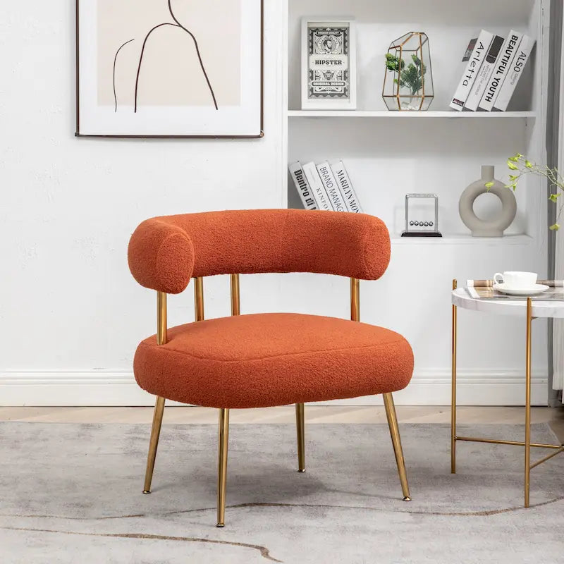 Sillón decorativo moderno de estilo glamuroso, cómodo, tapizado y con respaldo abierto, para tocador, con patas doradas, de SEYNAR