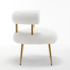 Poltrona moderna glamour d’accento SEYNAR, comoda, imbottita, con schienale aperto e gambe dorate, per toeletta