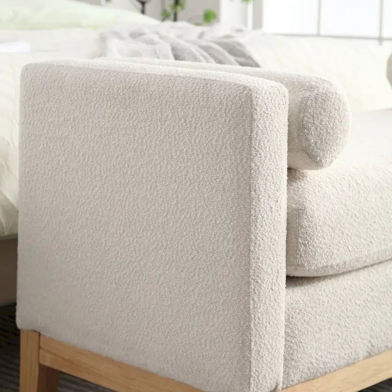 Ahşap Ayaklı Modern Bukle Kumaş Kaplı Yatak Odası Pufu