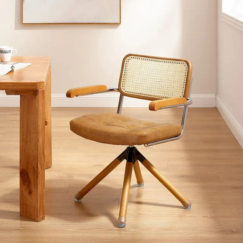 Poltrona d’accento girevole Art Leon in pelle PU e legno