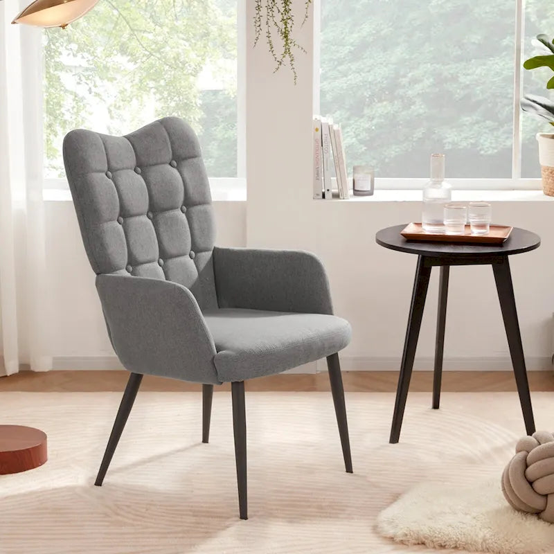 Silla decorativa alada de respaldo alto con capitonado de botones