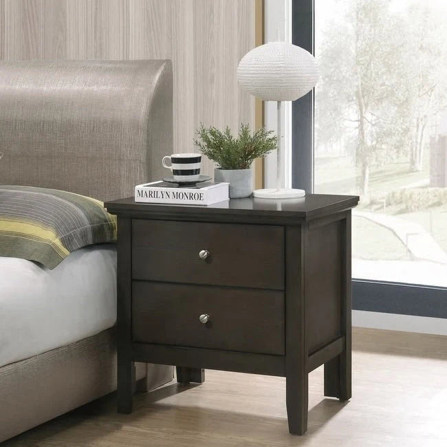 Transitional Wood 2-drawer Nightstand Table