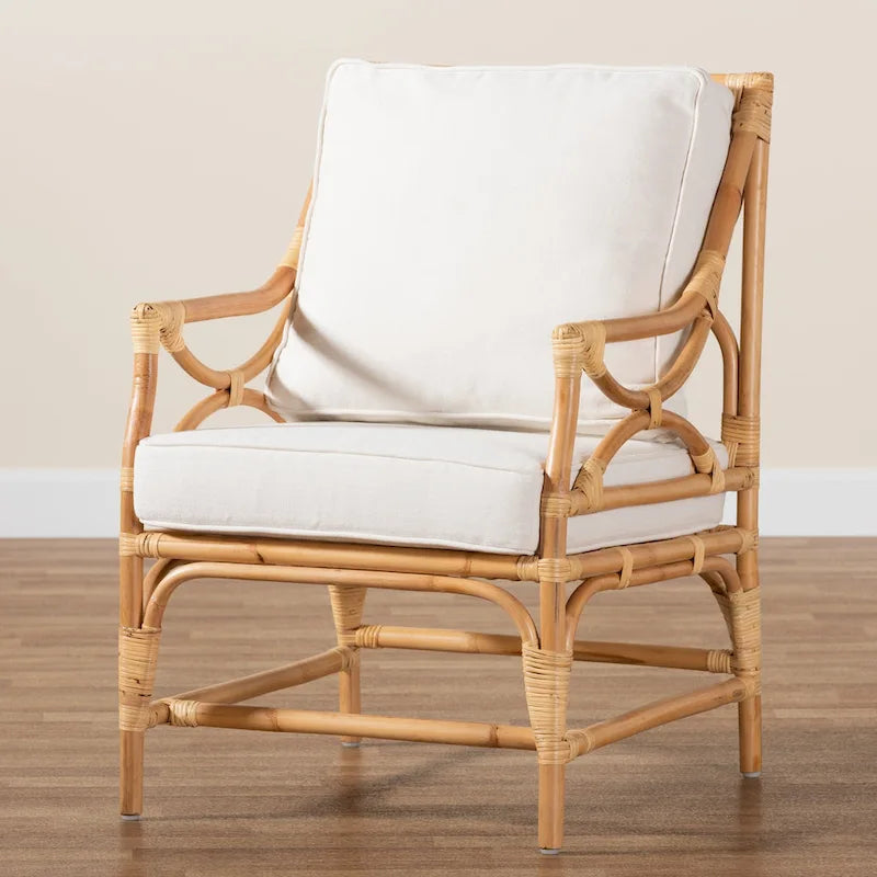 Brandon Boho-Armlehnensessel aus Rattan mit Polsterung – Weiß/Natur
