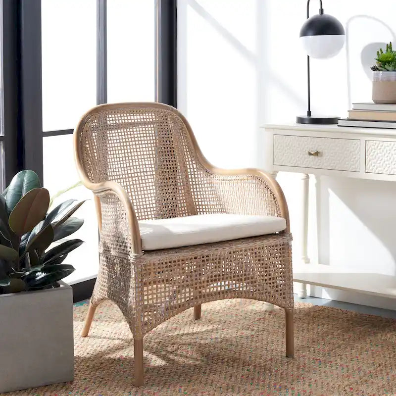 SAFAVIEH Rosalia Coastal Rattan Accent Chair with Cushion - 23.4 W x 24.8 L x 32.7 H - 23Wx25Dx33H