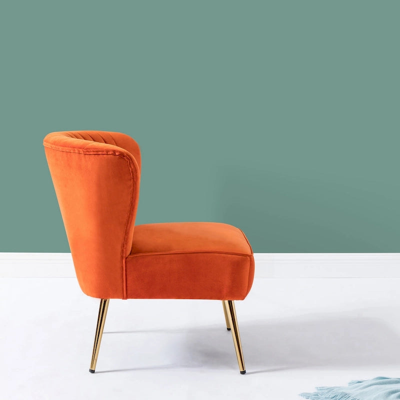 Armloser Monica-Comfy-Akzentsessel für das Wohnzimmer mit gesteppter Rückenlehne und Metallbeinen von HULALA HOME