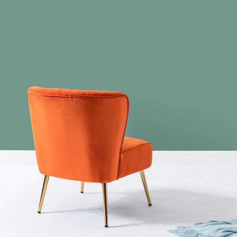 Armloser Monica-Comfy-Akzentsessel für das Wohnzimmer mit gesteppter Rückenlehne und Metallbeinen von HULALA HOME