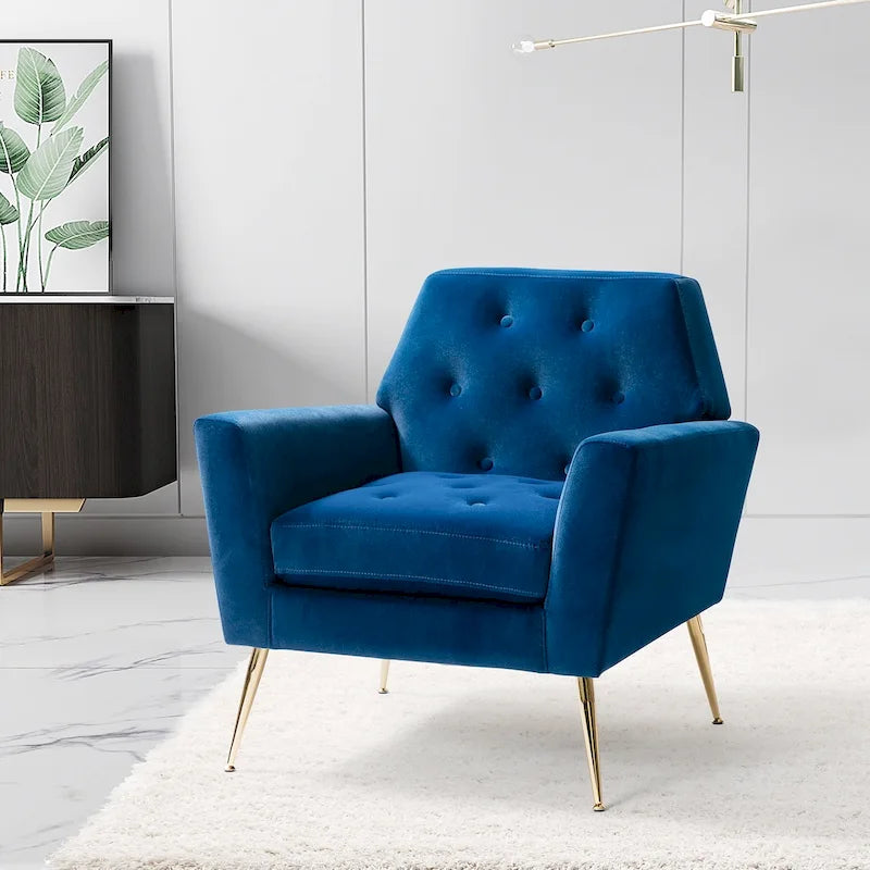 Fauteuil Lilia contemporain en velours rembourré avec dossier capitonné et pieds en métal doré, par HULALA HOME