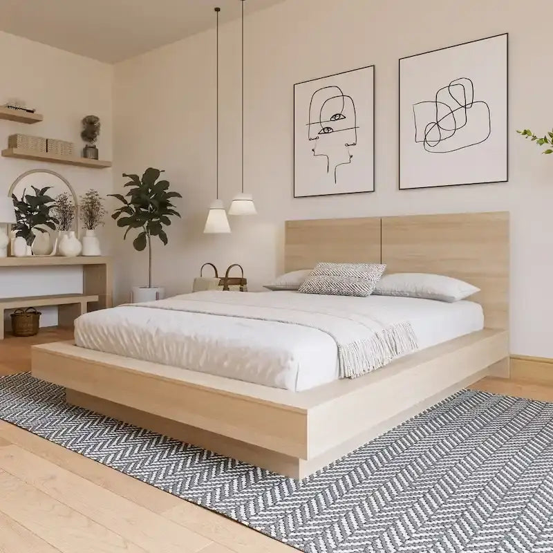 Plattformbett mit Kopfteil