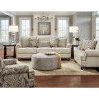 Sillón decorativo Capernicus con estampado paisley beige