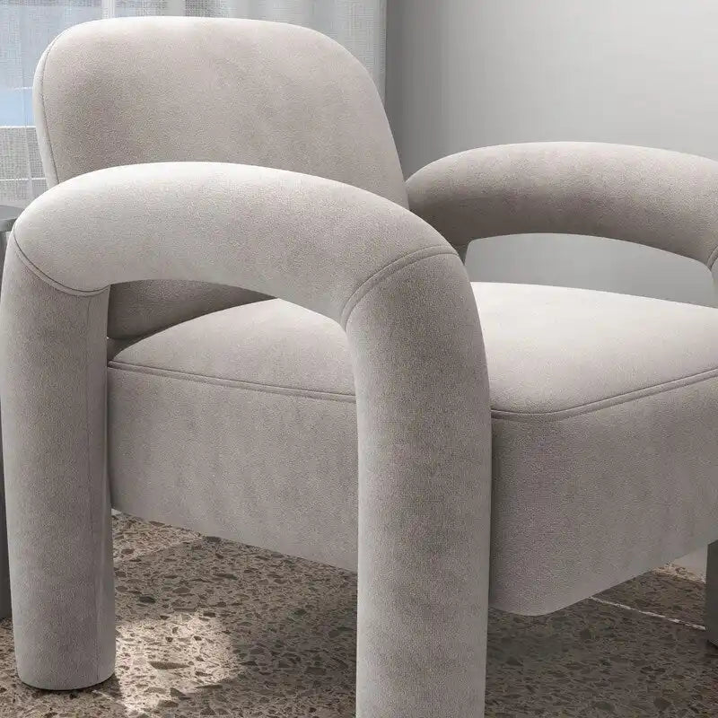 Poltrona decorativa moderna di metà secolo SEYNAR rivestita in velluto per il soggiorno