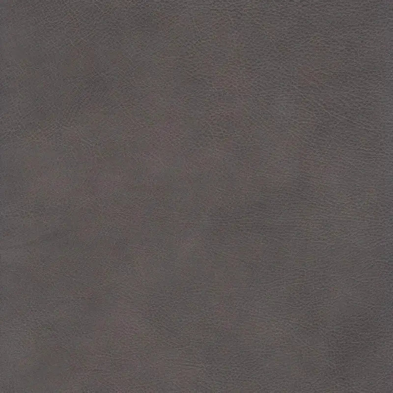 Poltrona in pelle pieno fiore Ivy Living Cassia con imbottitura in piume, memory foam e molle